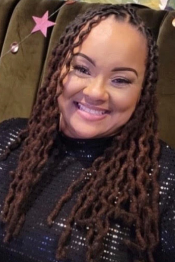 Cruise Brothers Travel Agent Velia Murphy
